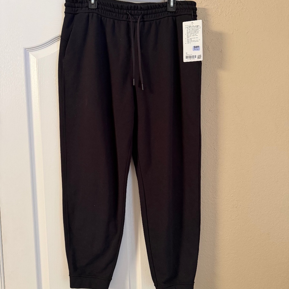 Lululemon womens sweatpants